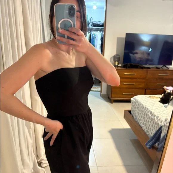 All $5-7-9!! Closet Sale
Black Strapless Wide-Leg Jumpsuit - Picture 3 of 3